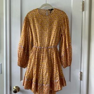 Maje floral dress size 38. Beautiful and lightweight cotton w lining. perfect.